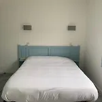 Hotel La Sirène 2*